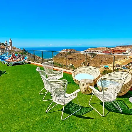 アパートホテル Balcon Del Mar 4*