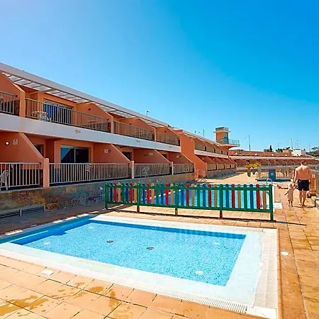 アパートホテル Balcon Del Mar 4*