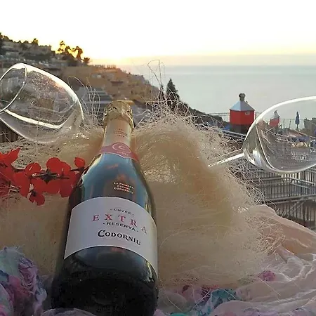 アパートホテル Balcon Del Mar 4*