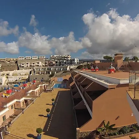 アパートホテル Balcon Del Mar